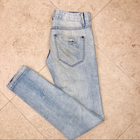 Free People Distressed Jeans - Picture 4 of 4